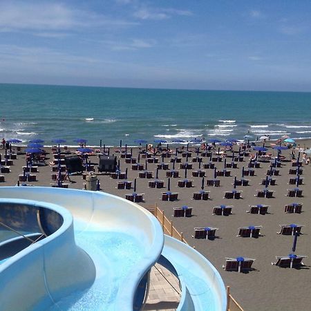 Ccc Holiday Properties Le Vele Ccc مونتالتو دي كاسترو المظهر الخارجي الصورة